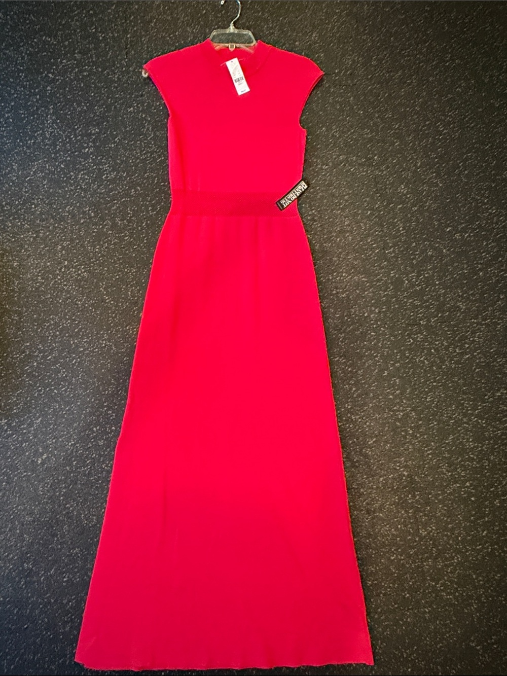 Elegant bright, fuchsia, pink Maxi Dress with Cap Sleeves. New with Tags.
